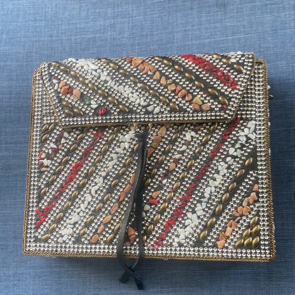 LuLu Rhinestones Clutch purse